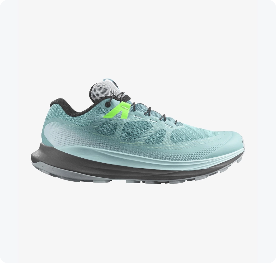 Running shoes 